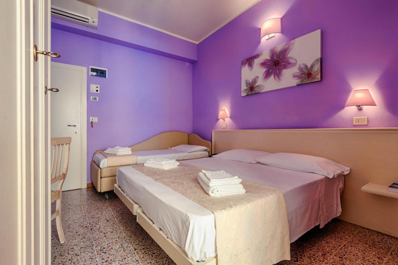 Hotel Plaza Gabicce Mare Eksteriør bilde
