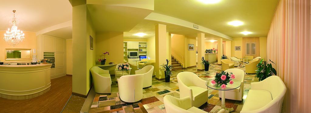 Hotel Plaza Gabicce Mare Eksteriør bilde
